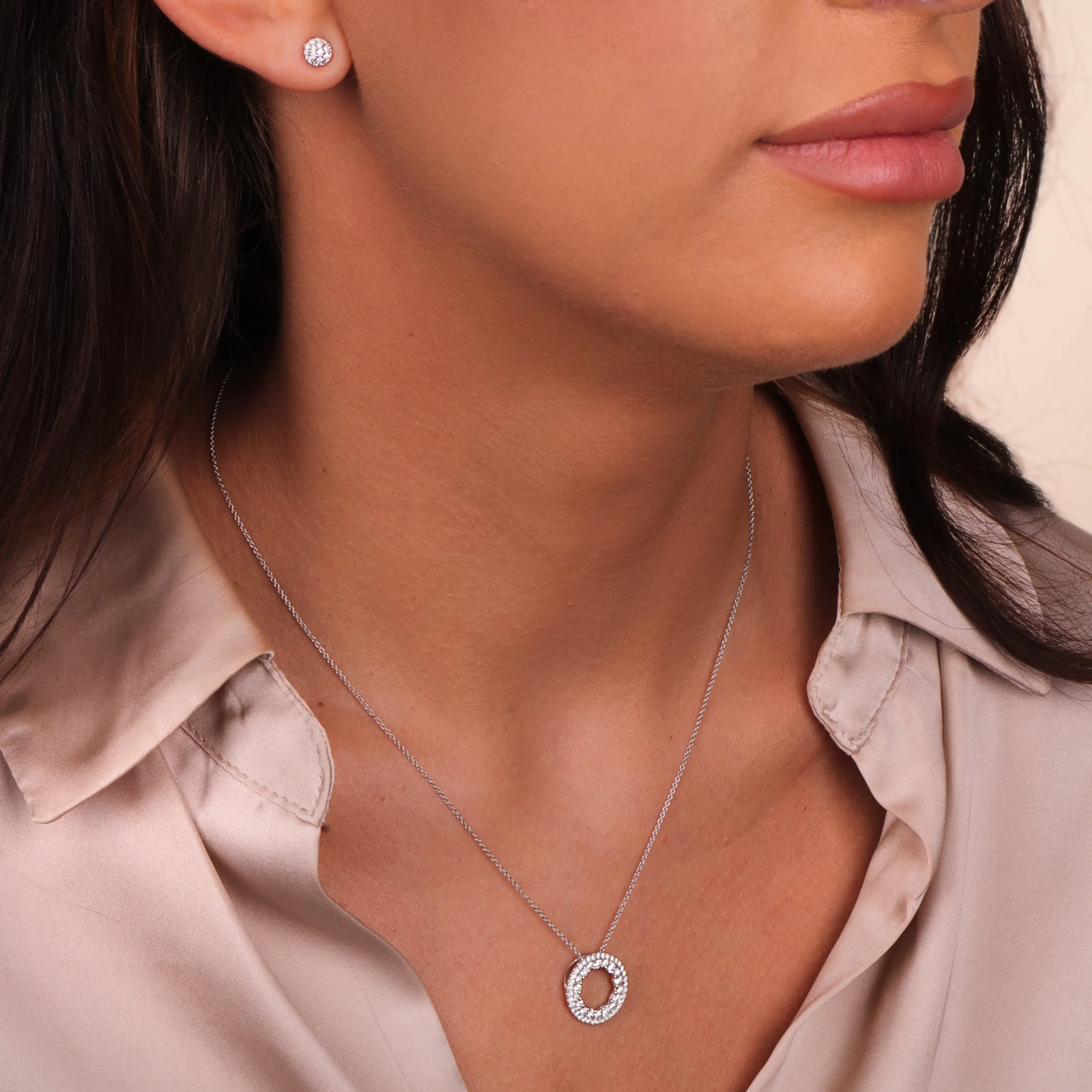 18ct White Gold 0.56ct Diamond Open Circle Necklace