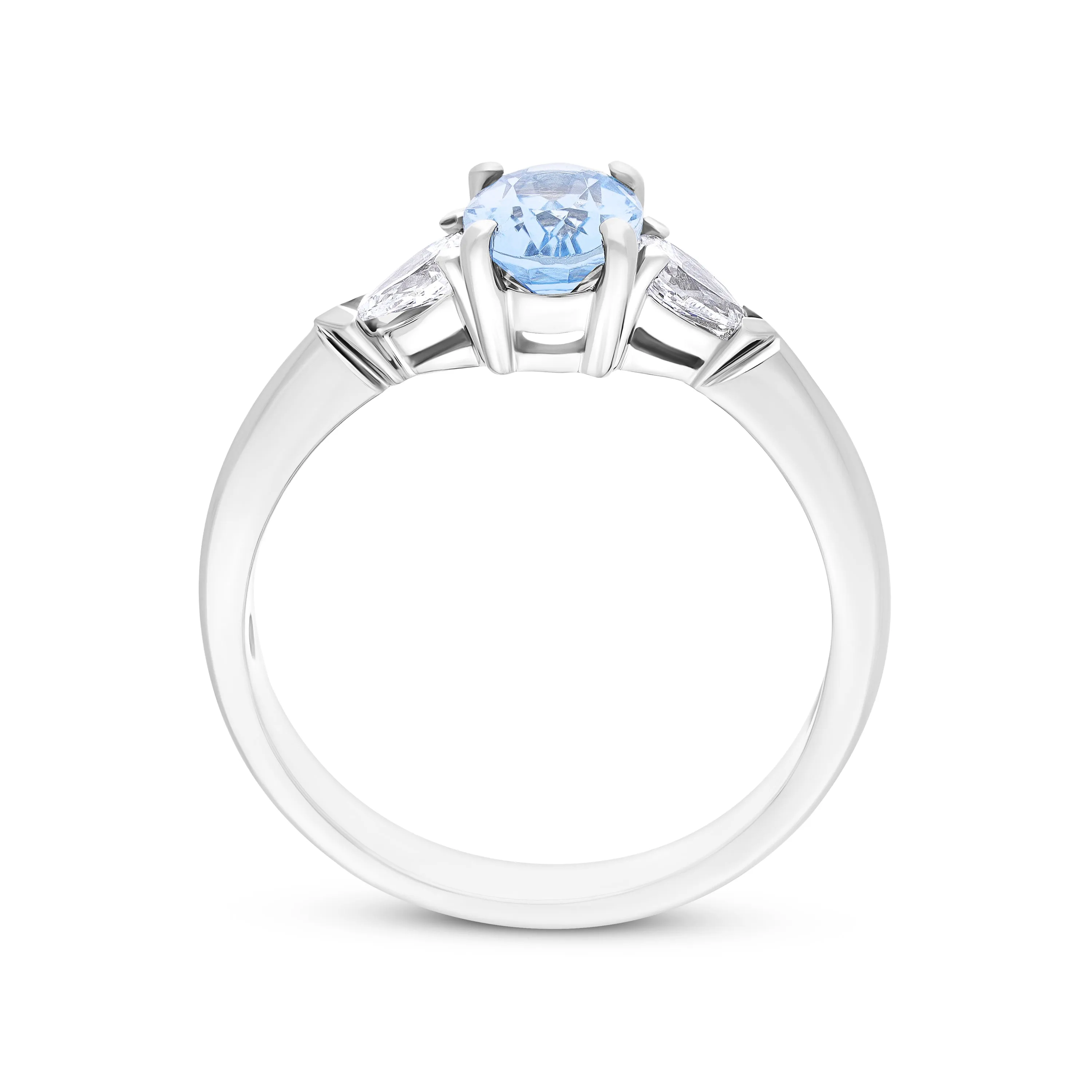 18ct White Gold 0.72ct Aquamarine 0.22ct Diamond Three Stone Ring
