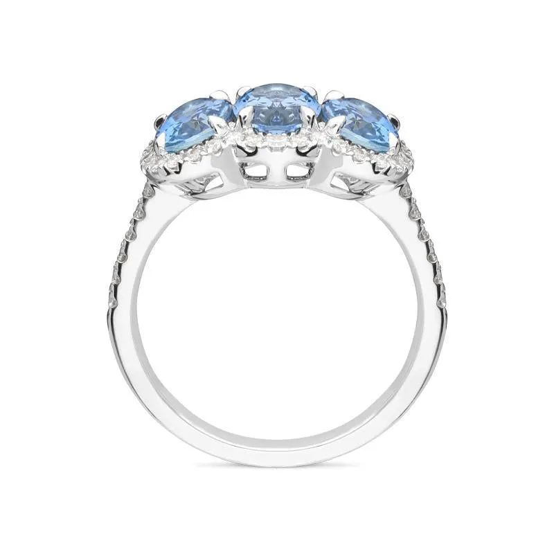 18ct White Gold 2.14ct Aquamarine Diamond Oval Cluster Ring