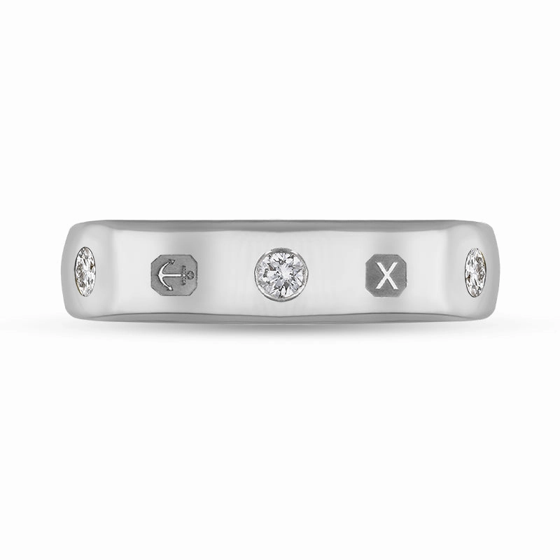 18ct White Gold 0.15ct Diamond Queen's Jubilee Hallmark 5mm Ring D