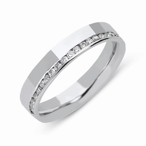18ct White Gold 0.22ct Diamond 4mm Wedding Ring
