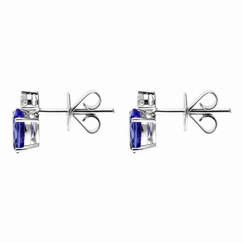 18ct White Gold 1.18ct Tanzanite 0.15ct Diamond Oval Stud Earrings D