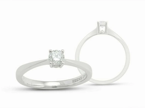 Kissing Diamonds Ring Solitaire Diamond