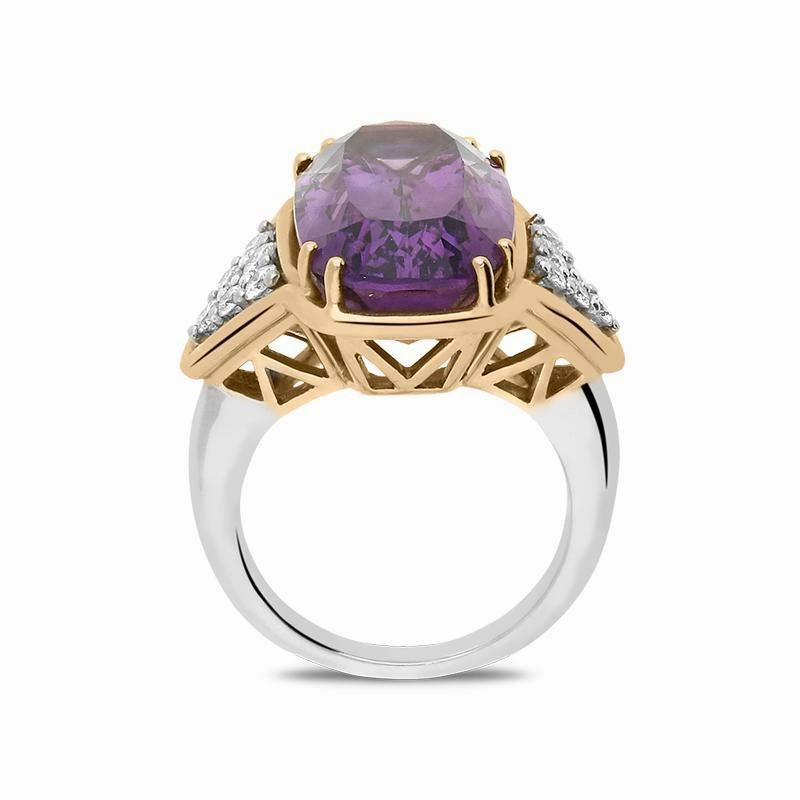 Picchiotti 18ct Gold 11.67ct Amethyst and Diamond Dress Ring D